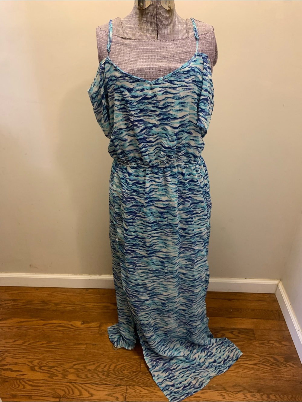 Charming Charlie Blue & Teal Wave-Print Maxi Dress